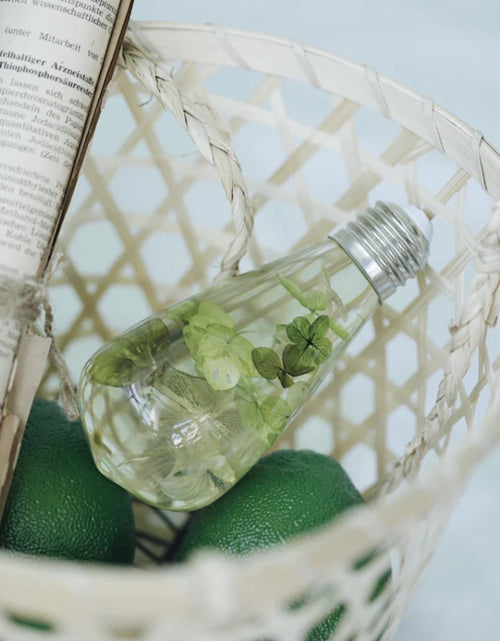 Load image into Gallery viewer, EP Light - White Hydrangea
